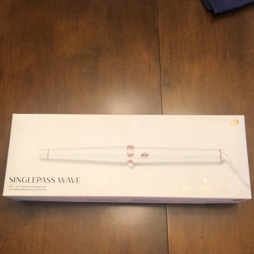 T3 single pass wave styling wand